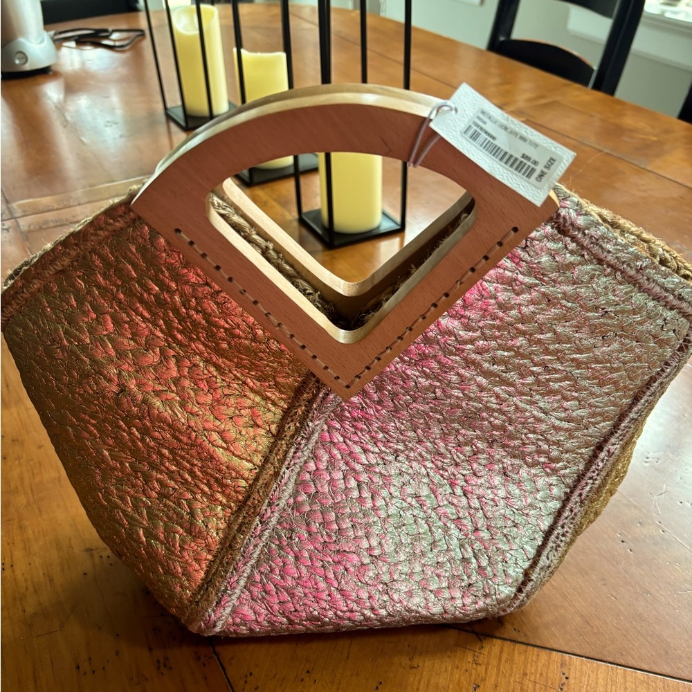 Soft surroundings summer woven purse -NEW with tag never used
